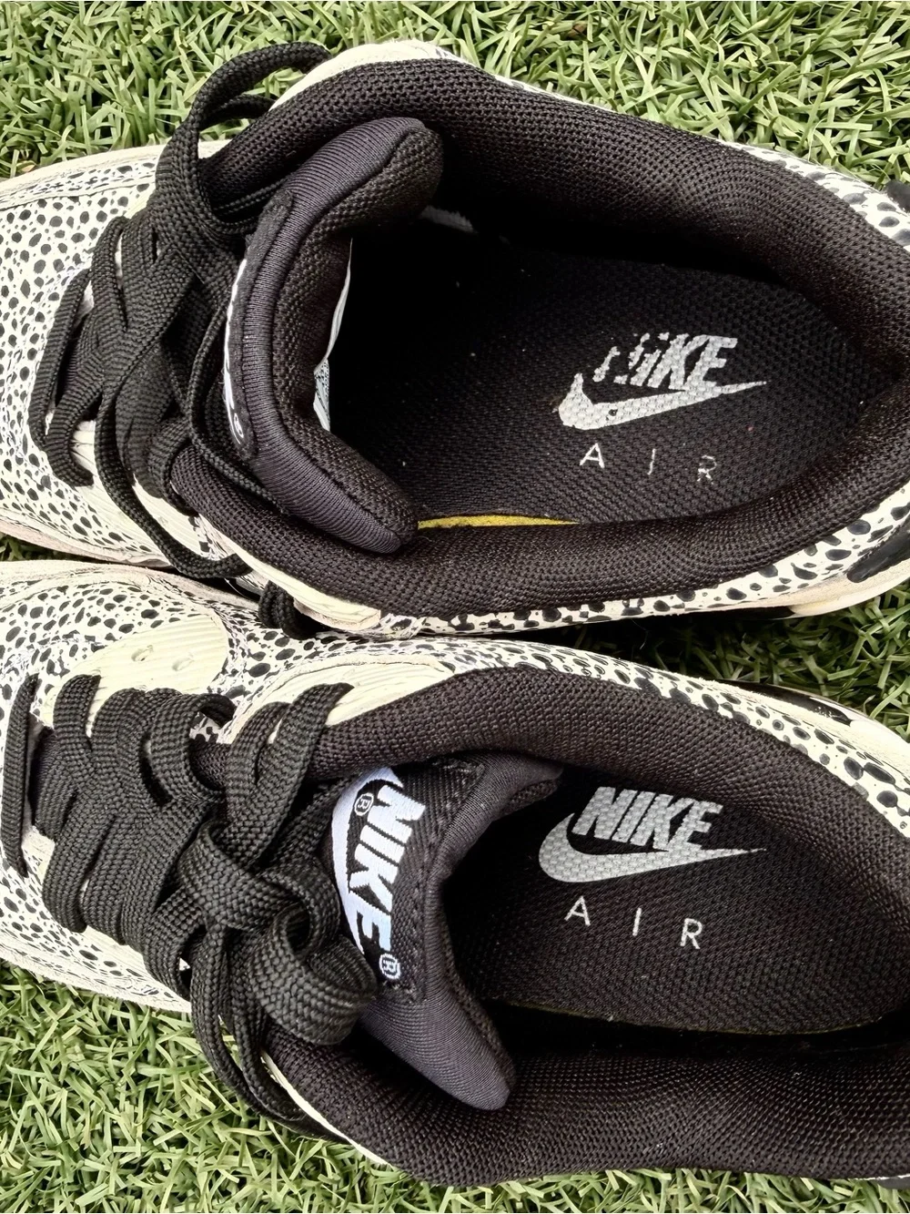 Nike Women’s Black & Cream Speckled Air Max Sneakers